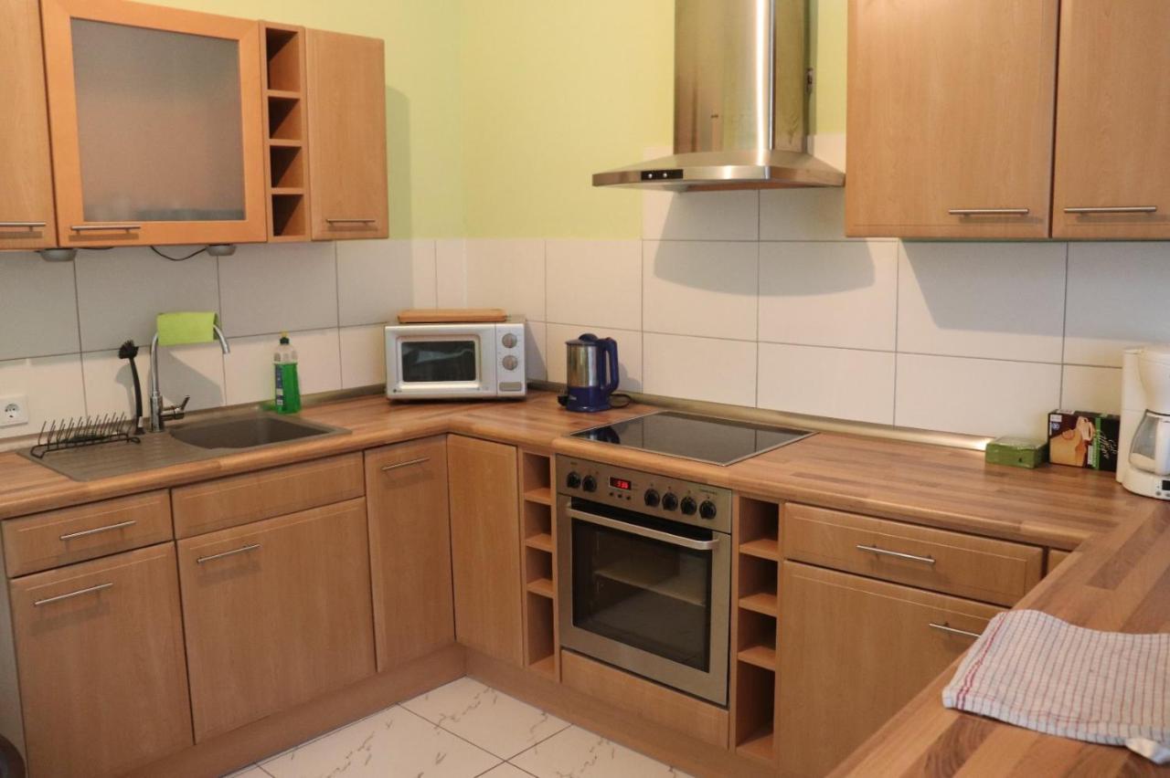 Ferienwohnung Civrilli Teuchern Экстерьер фото